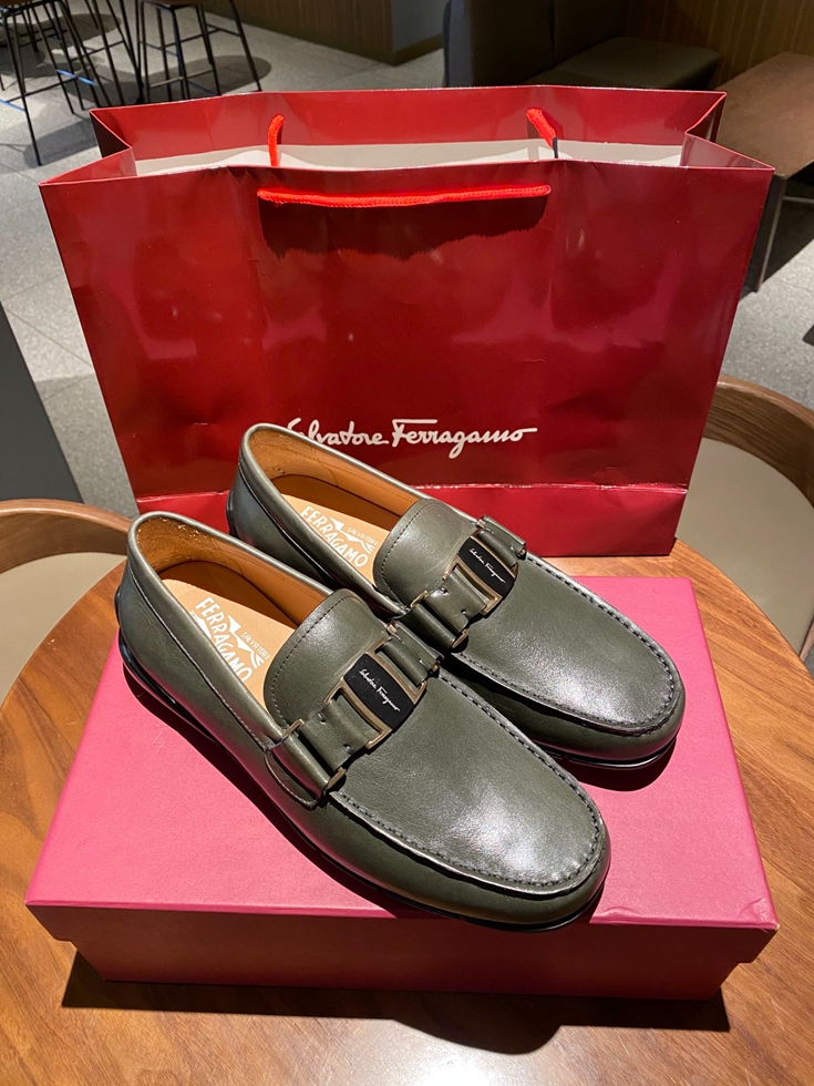 Salvatore Ferragamo SF0020