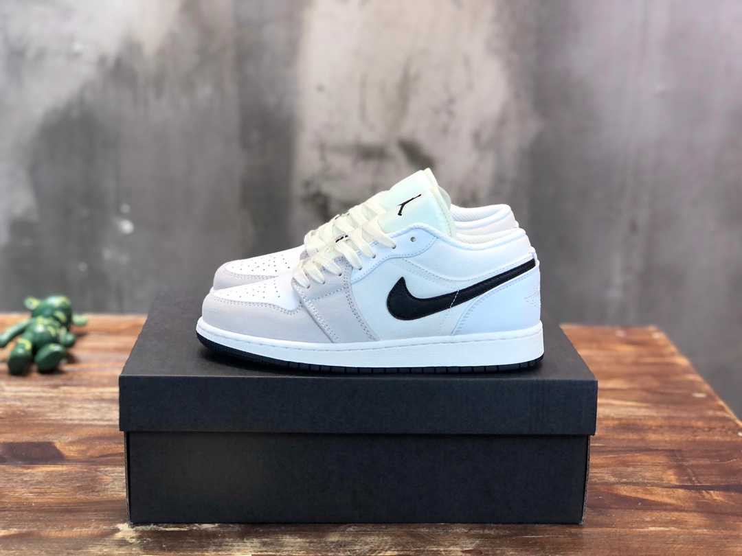 ‌Air Jordan AJ0113