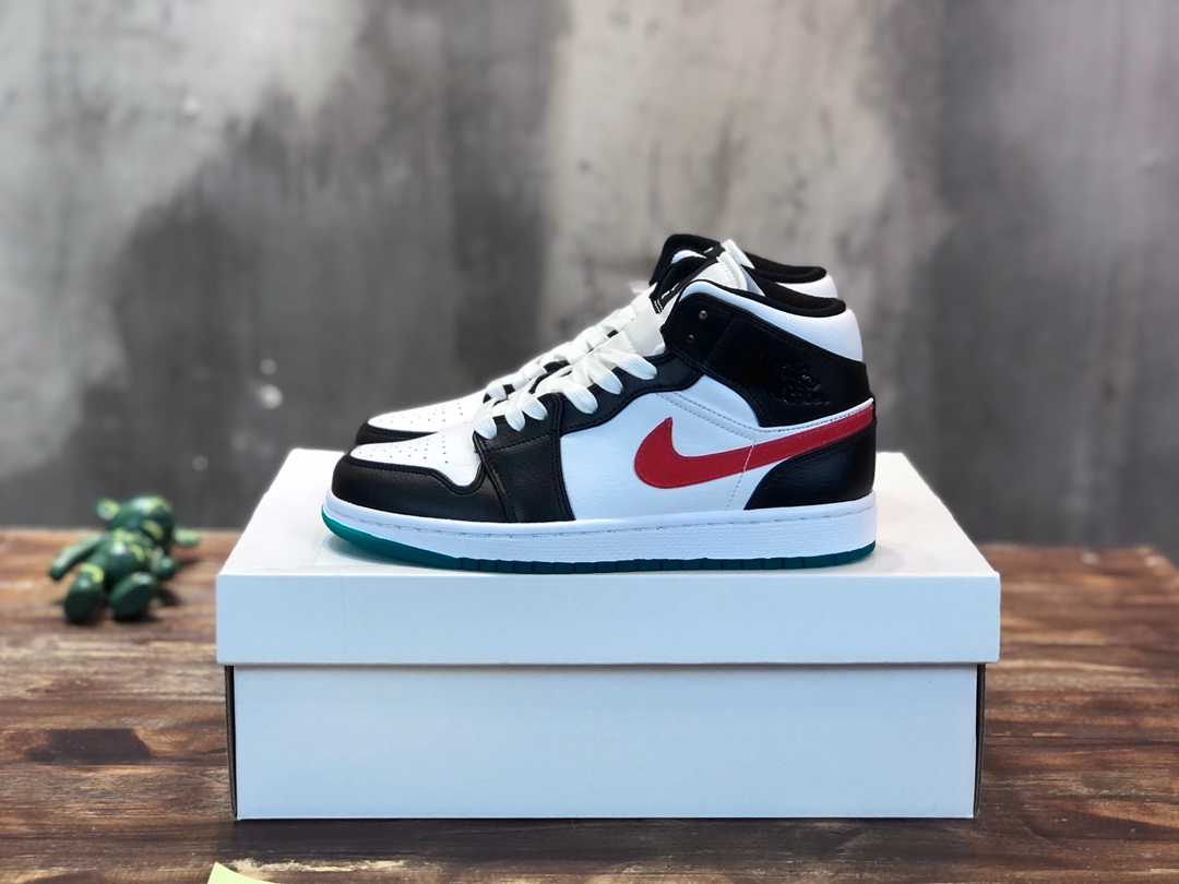 ‌Air Jordan AJ0127