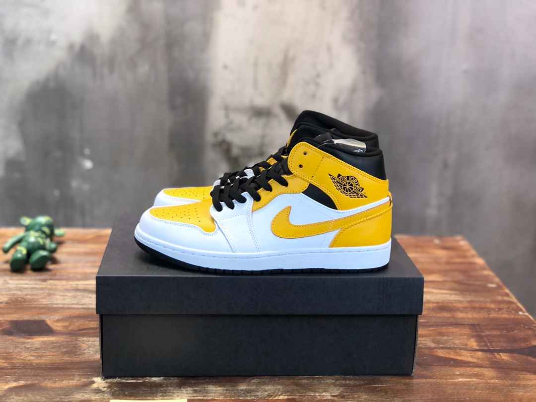 ‌Air Jordan AJ0130
