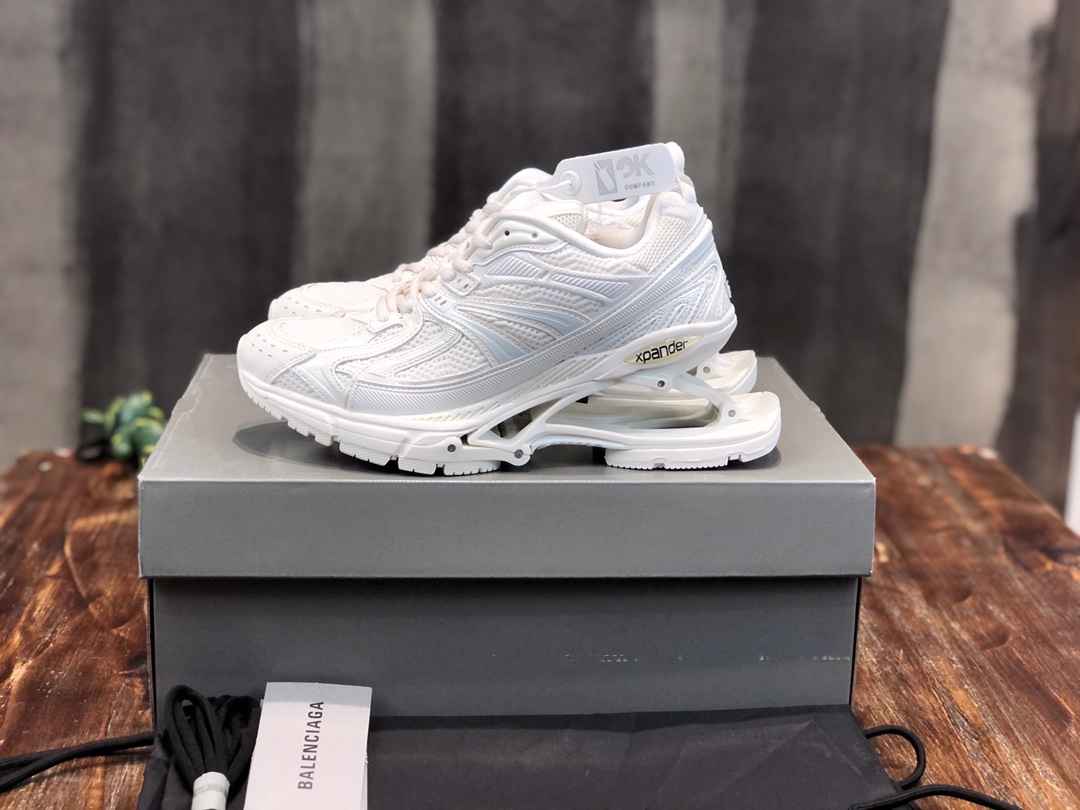 BALENCIAGA BL0123