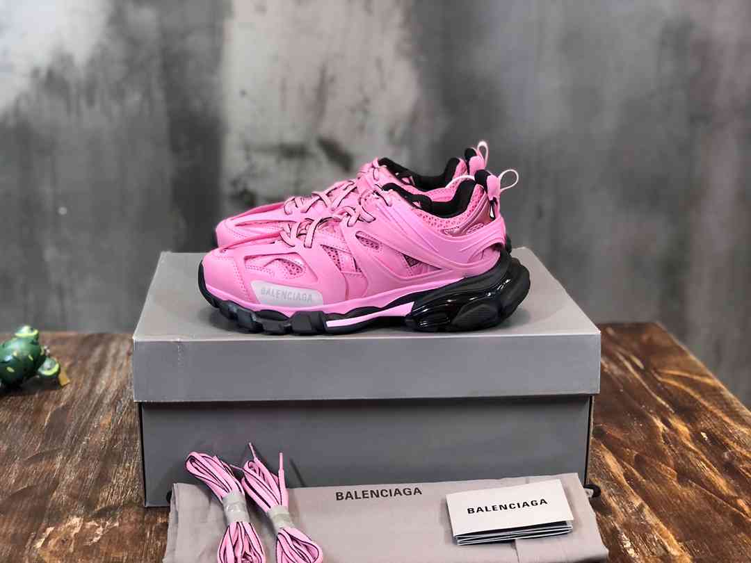 BALENCIAGA BL0157
