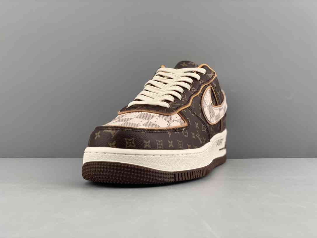 LV  sneakers LU0207