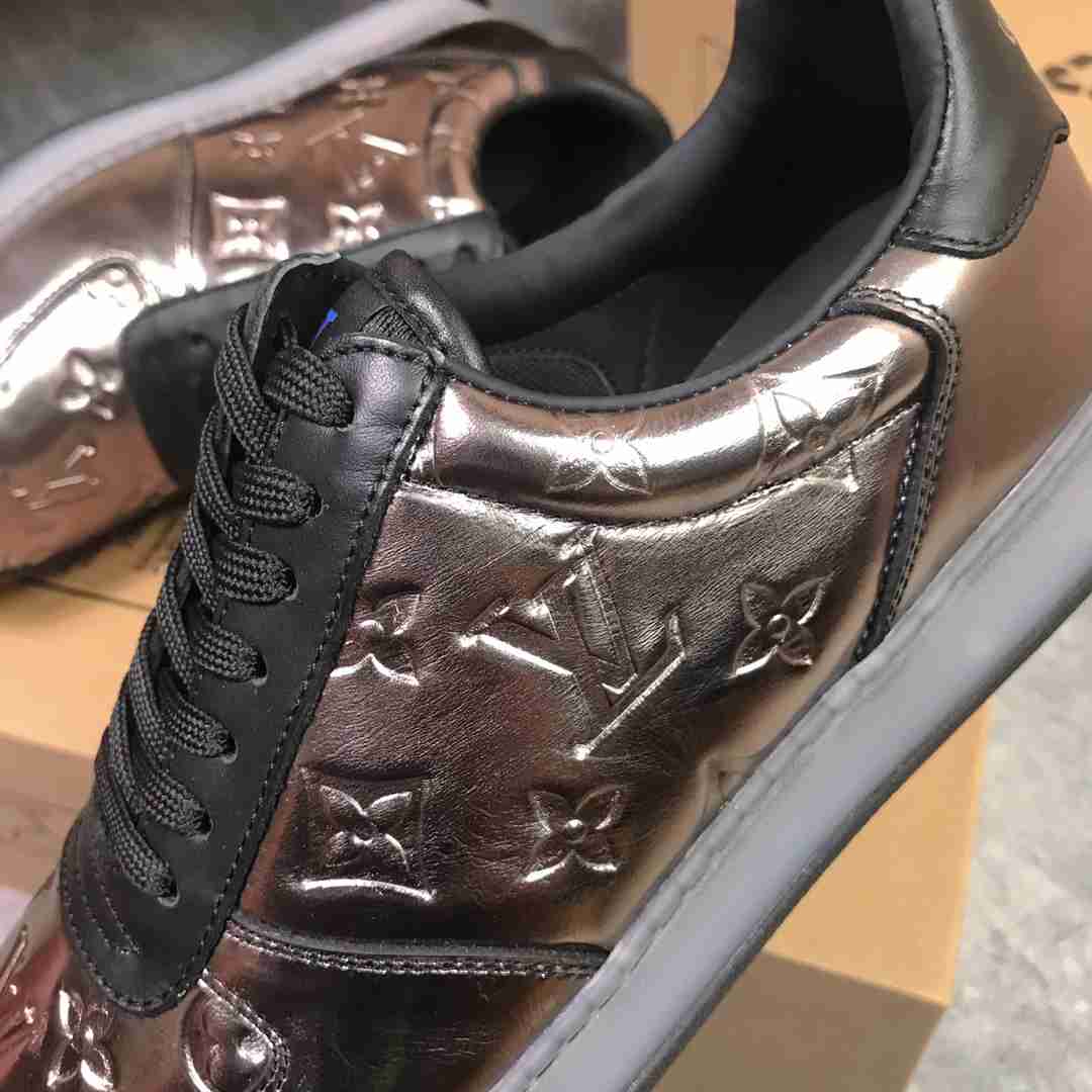 LV   sneakers LU0261