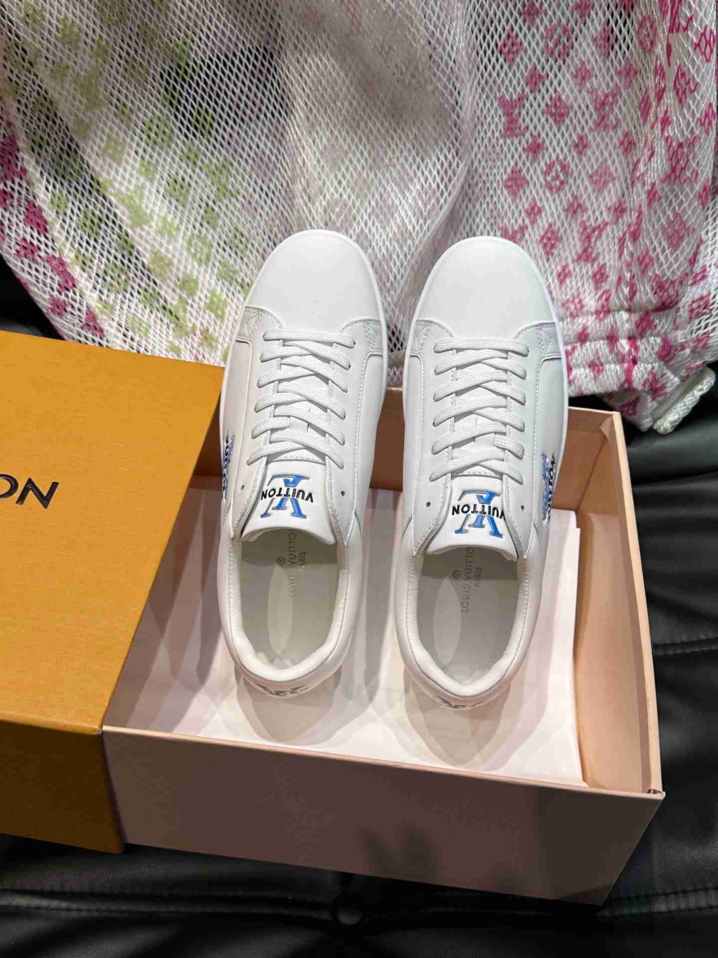 LV     sneakers LU0478
