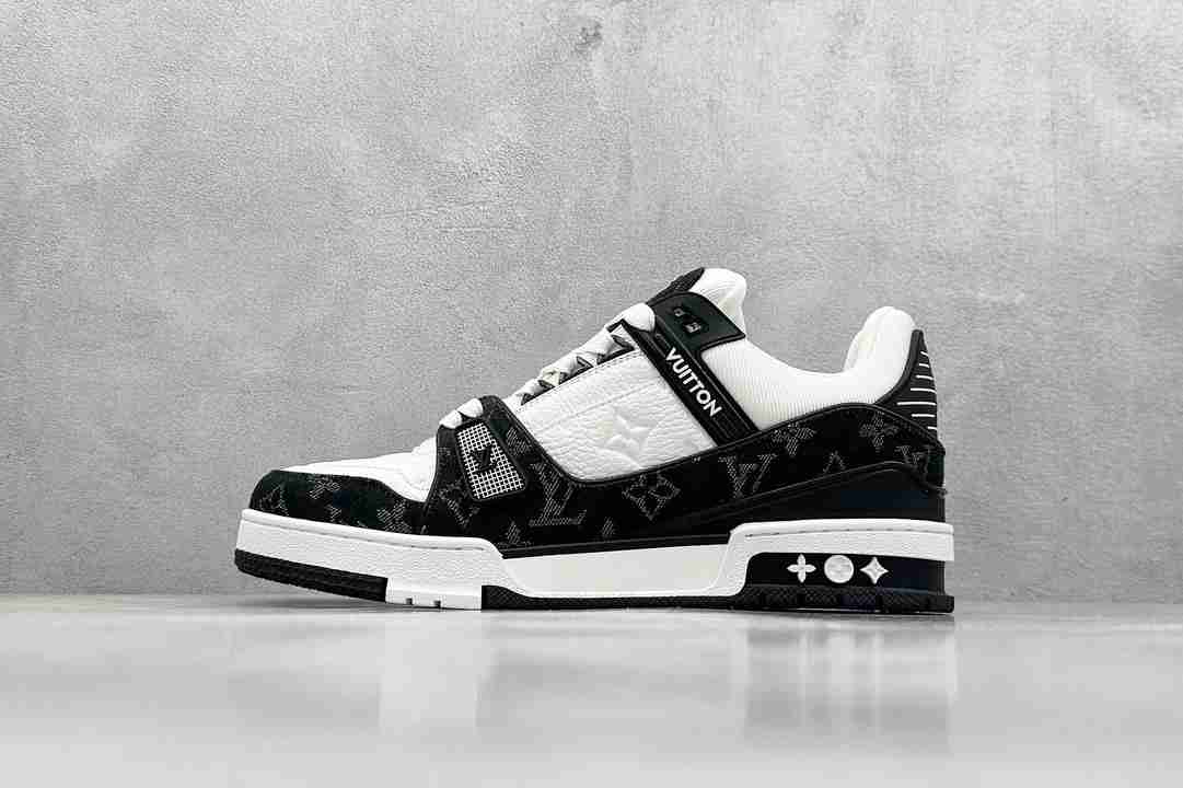 LV      sneakers LU0510