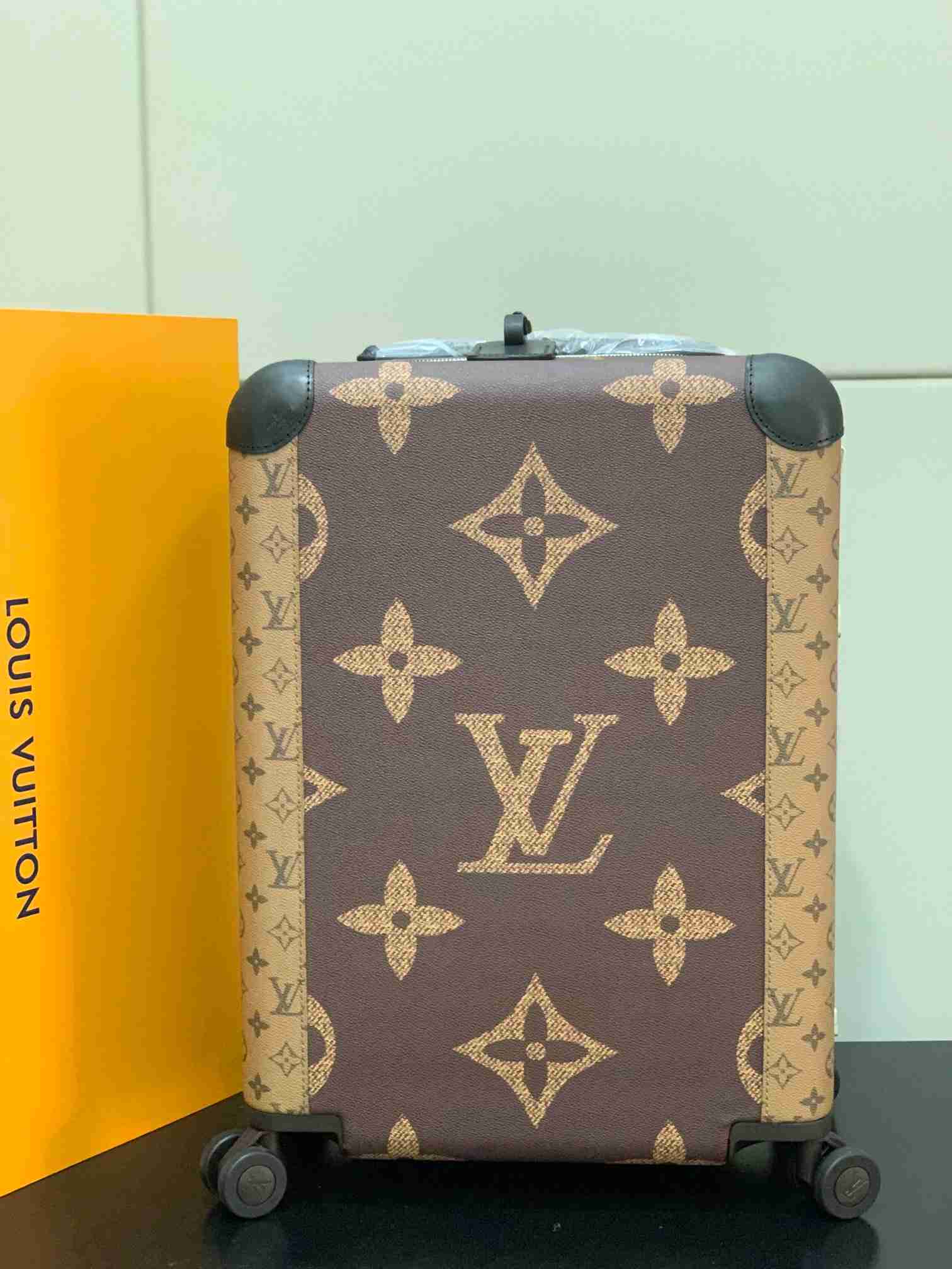 LV Suitcase LXX0002 