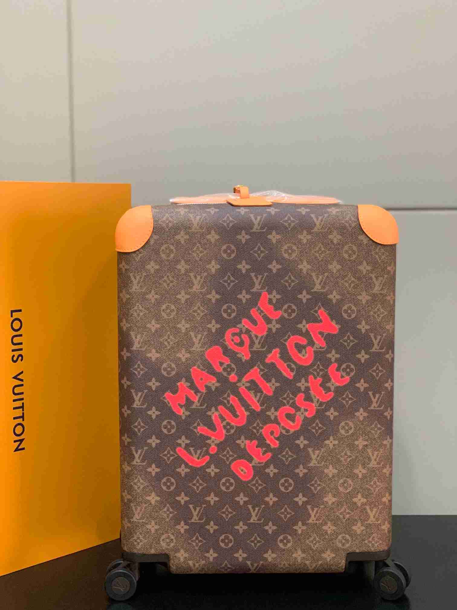 LV Suitcase LXX0003 