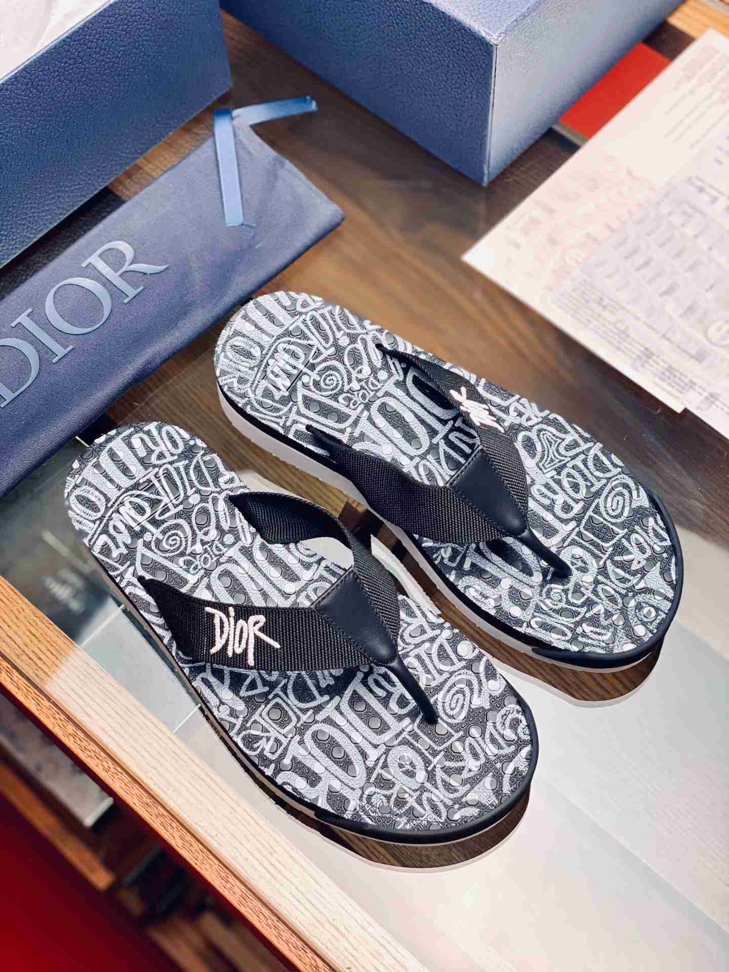 DIOR Slipper