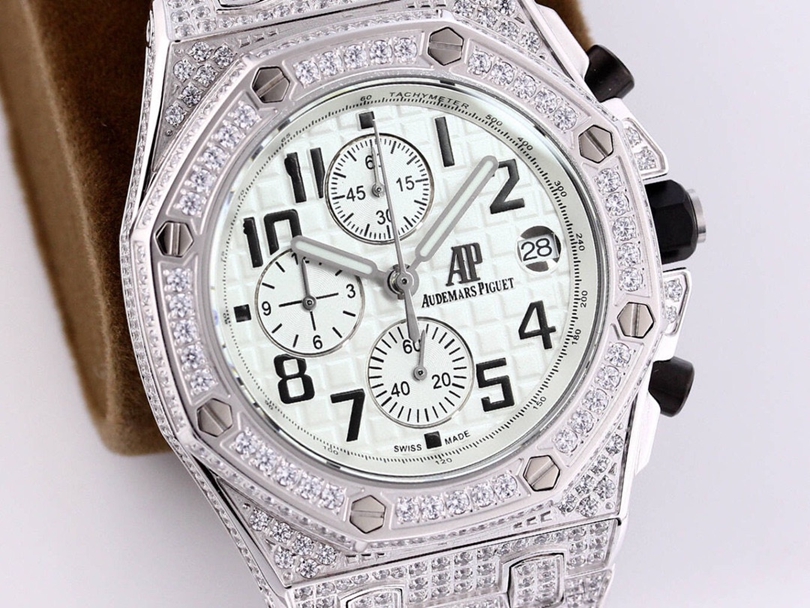 AUDEMARS PIGUET Royal Oak Offshore AU0015
