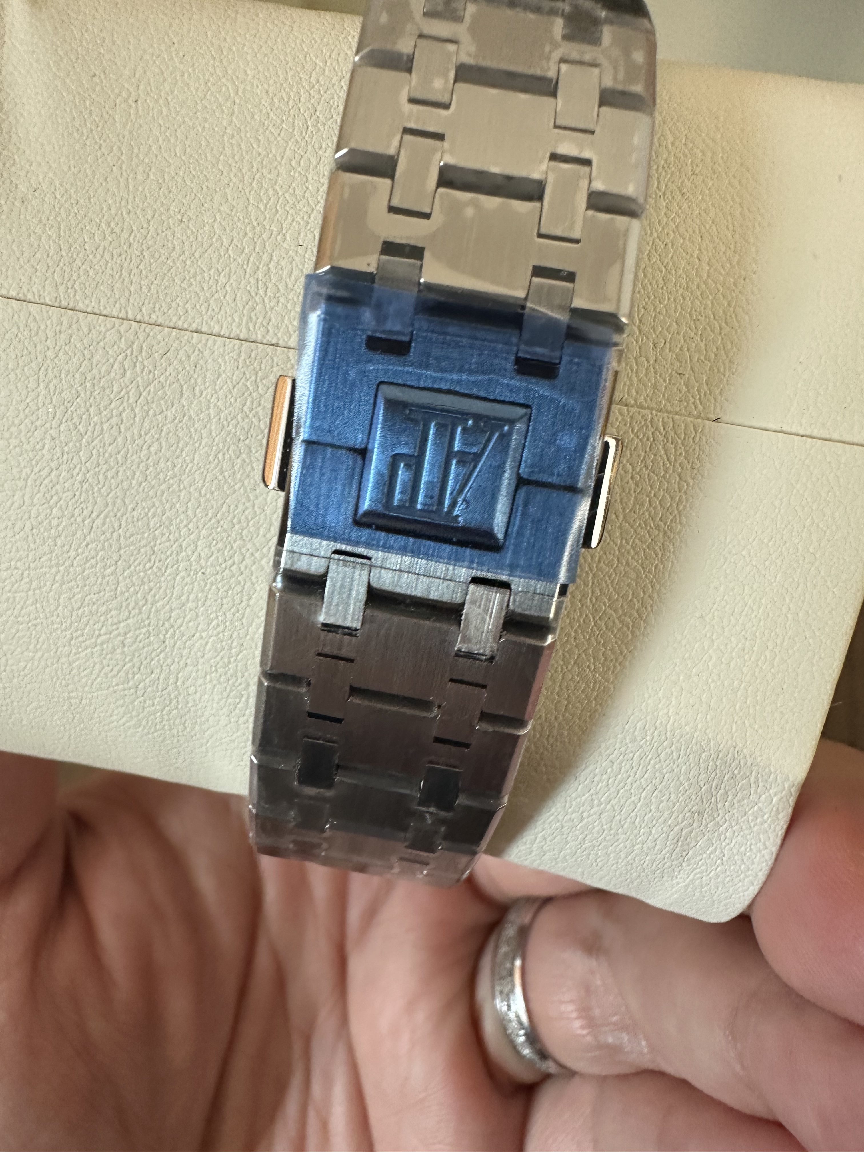 AUDEMARS     PIGUET A Royal Oak 41 AU0017