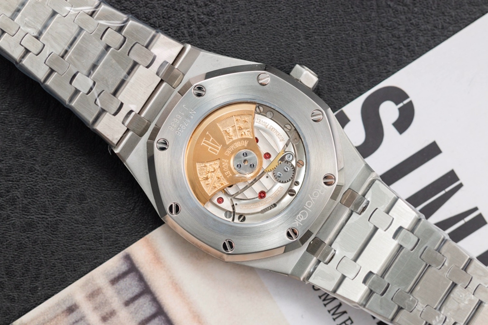 AUDEMARS     PIGUET A Royal Oak 41 AU0027