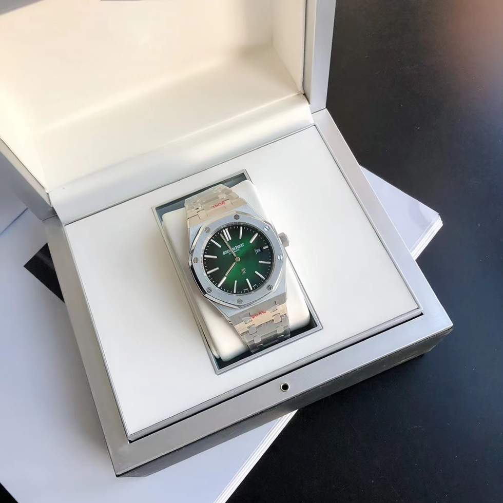 AUDEMARS   PIGUET Royal Oak 41mm AU0047