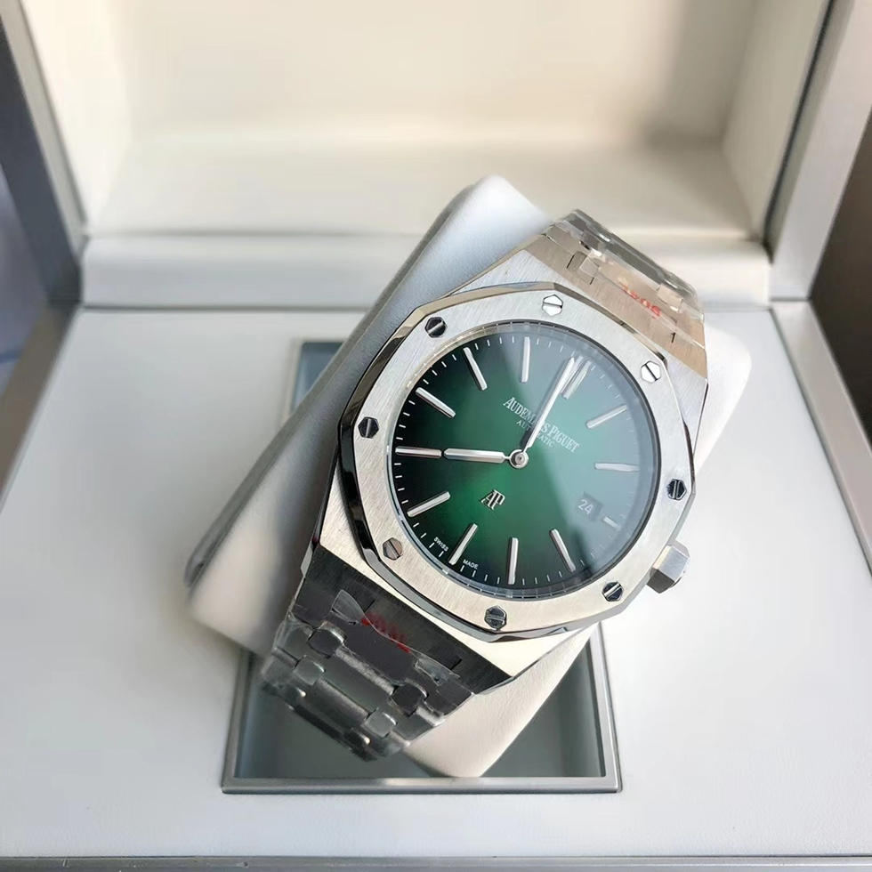AUDEMARS   PIGUET Royal Oak 41mm AU0047