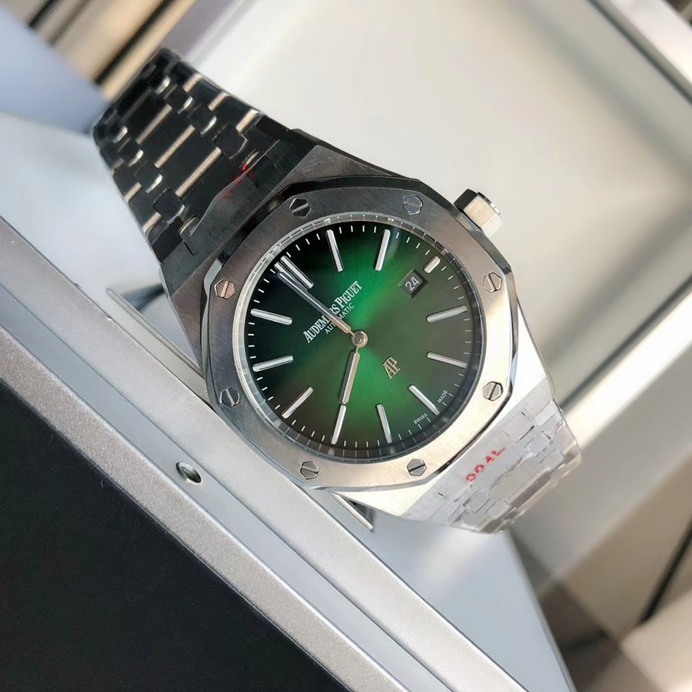 AUDEMARS   PIGUET Royal Oak 41mm AU0047