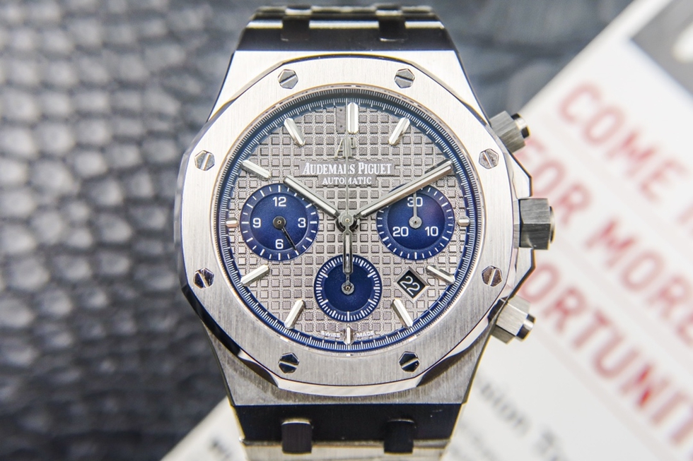 AUDEMARS  PIGUET Royal Oak AU0051