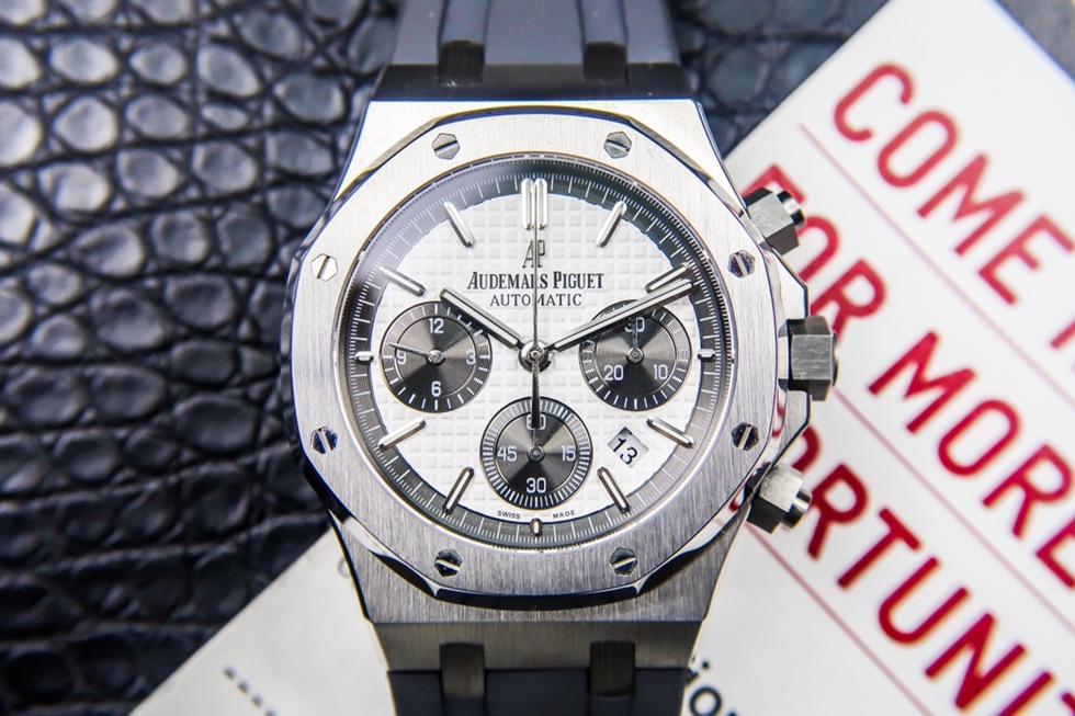 AUDEMARS  PIGUET Royal Oak AU0052