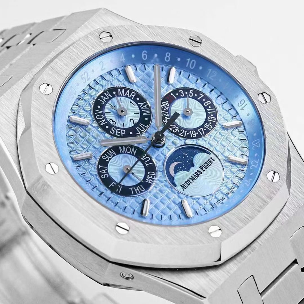 AUDEMARS  PIGUET Royal Oak AU0075