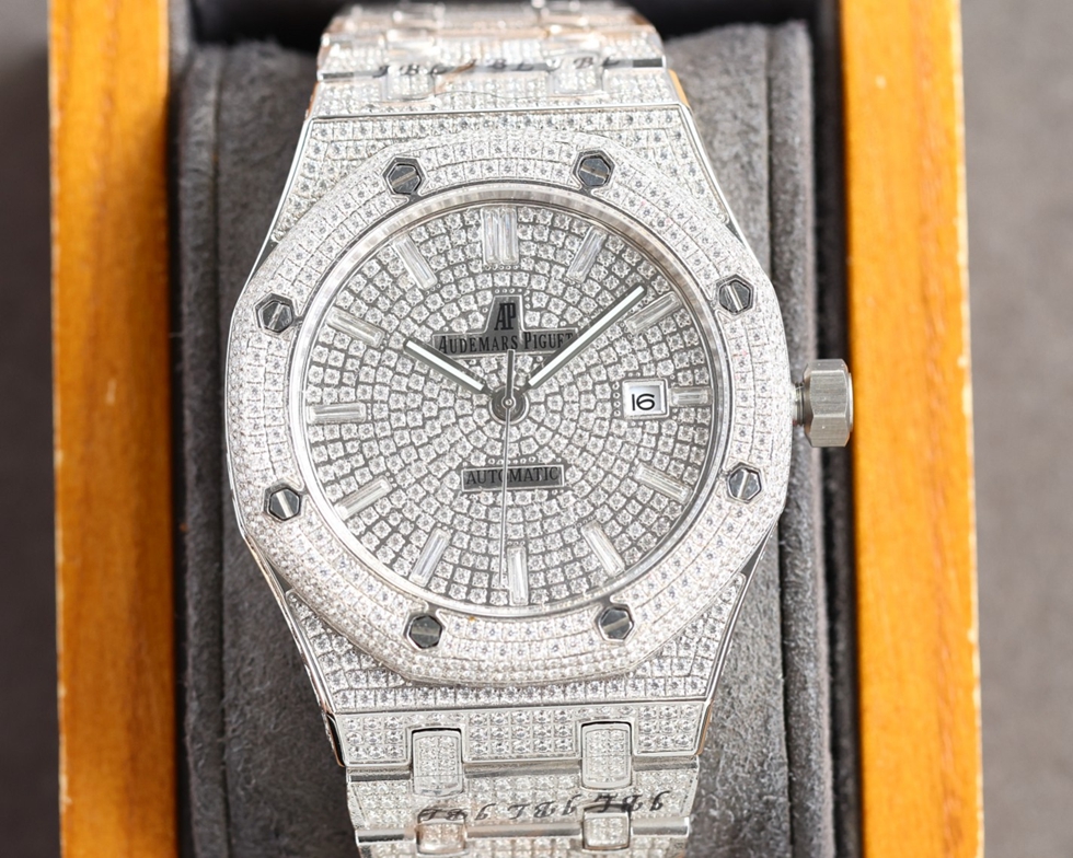 AUDEMARS PIGUET Royal Oak AU0084