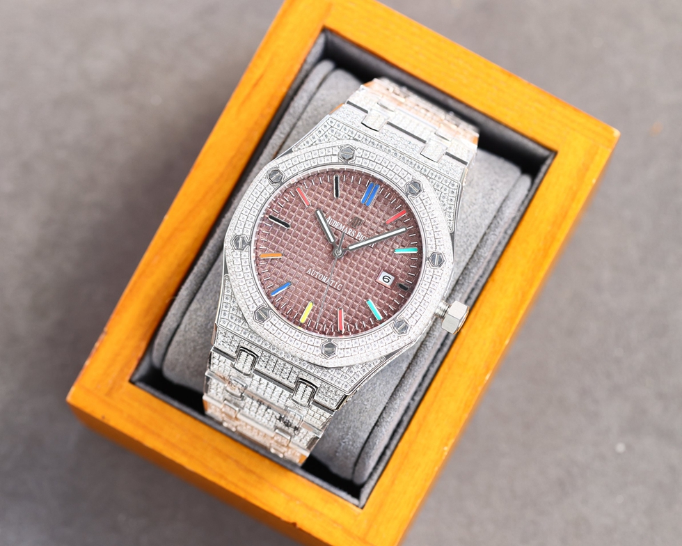AUDEMARS  PIGUET Royal Oak  AU0092