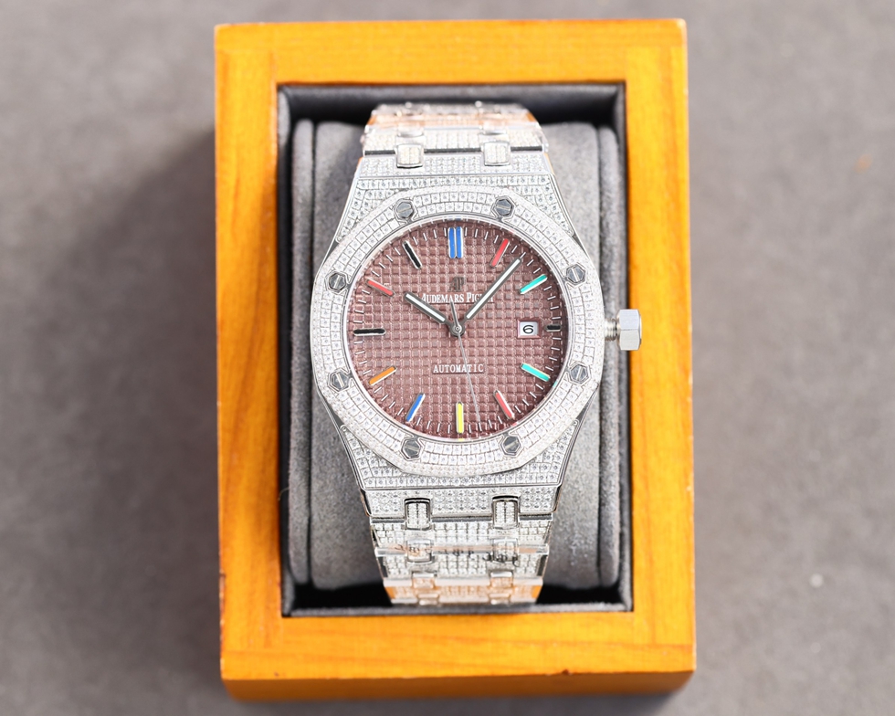 AUDEMARS  PIGUET Royal Oak  AU0092