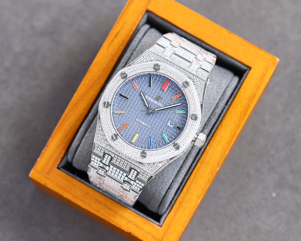 AUDEMARS  PIGUET Royal Oak  AU0093