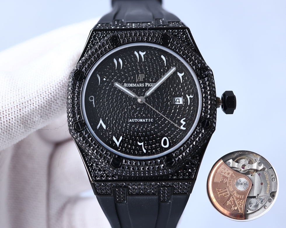 AUDEMARS  PIGUET Royal Oak  AU0100