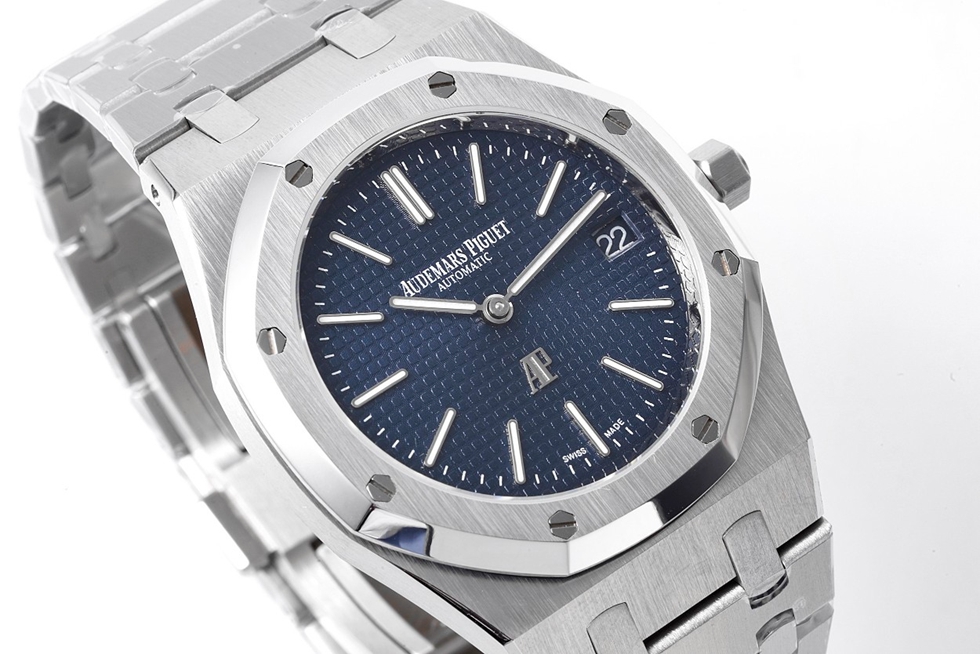 AUDEMARS  PIGUET Royal Oak 39mm AU0102