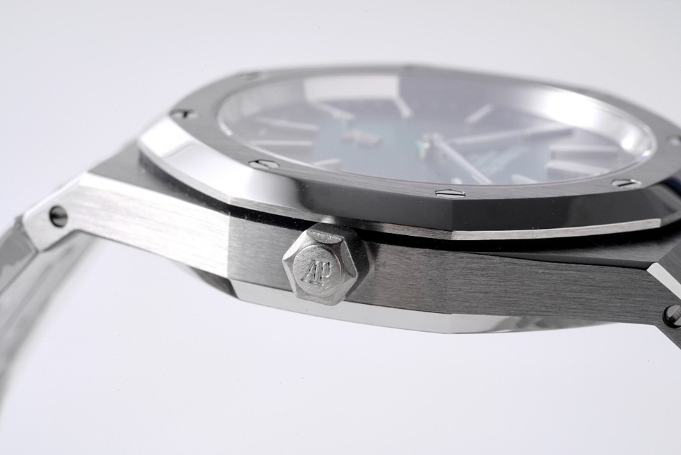 AUDEMARS PIGUET Royal Oak 39mm AU0103 AUDEMARS PIGUET Royal Oak 39mm AU0103