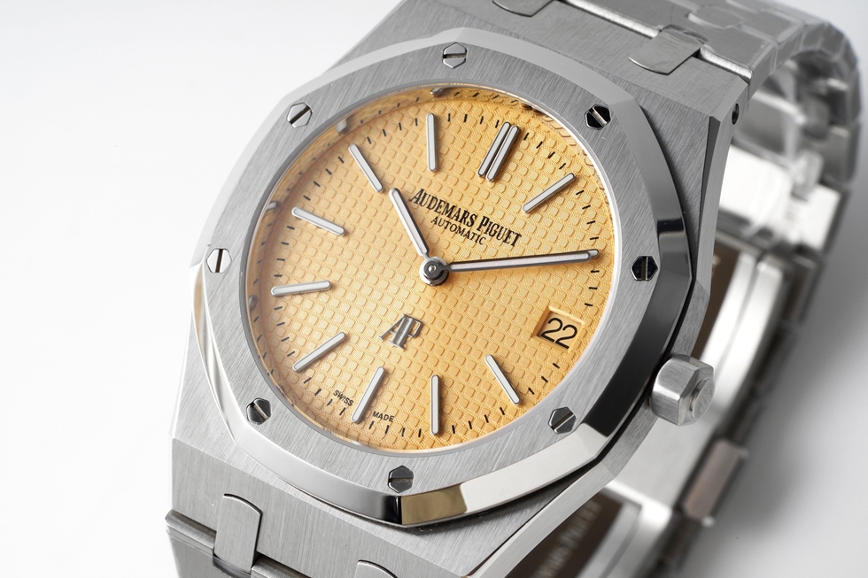 AUDEMARS  PIGUET Royal Oak 39mm AU0104