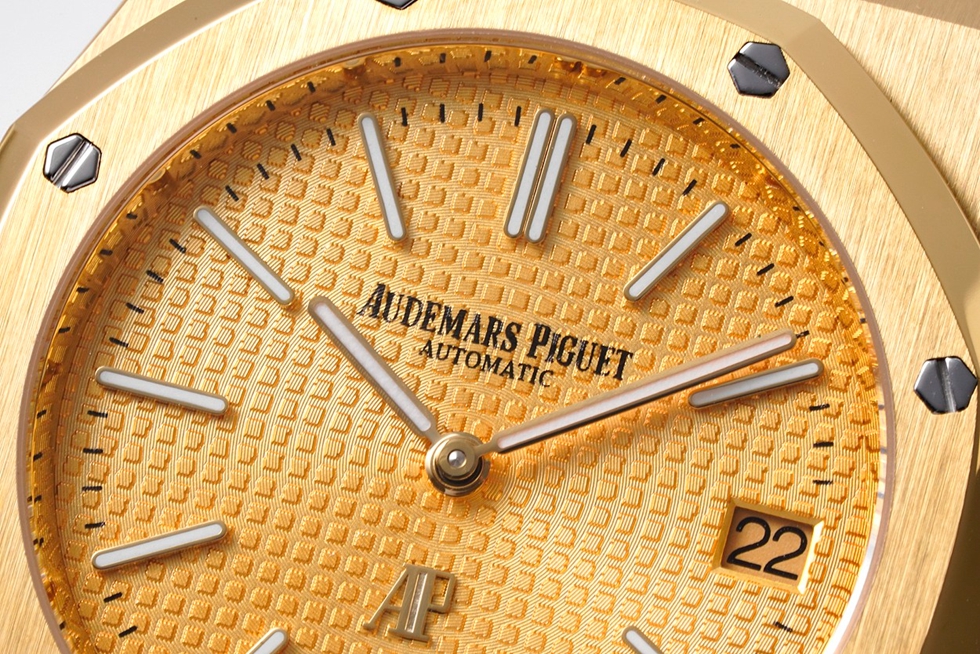 AUDEMARS  PIGUET Royal Oak 39mm AU0105