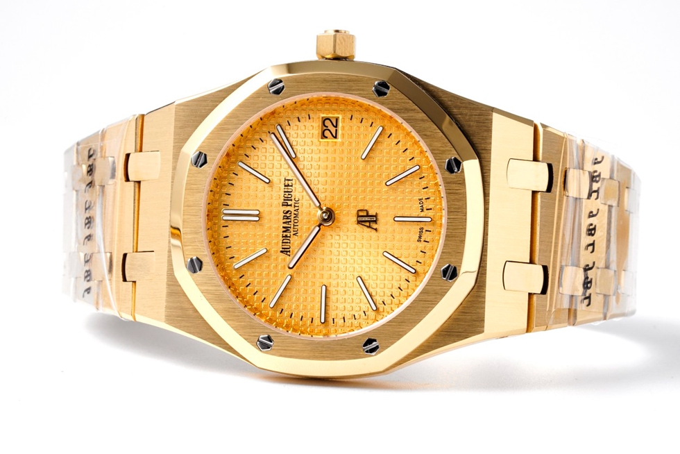 AUDEMARS  PIGUET Royal Oak 39mm AU0105