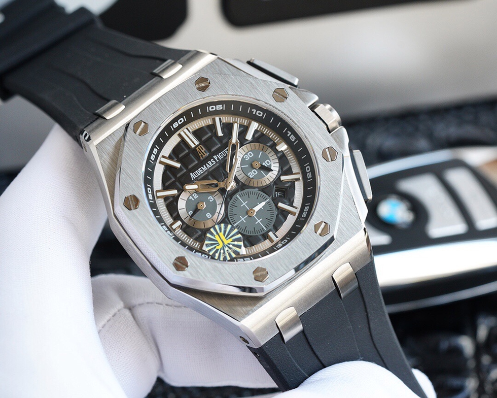AUDEMARS PIGUET Royal Oak Offshore AU0113