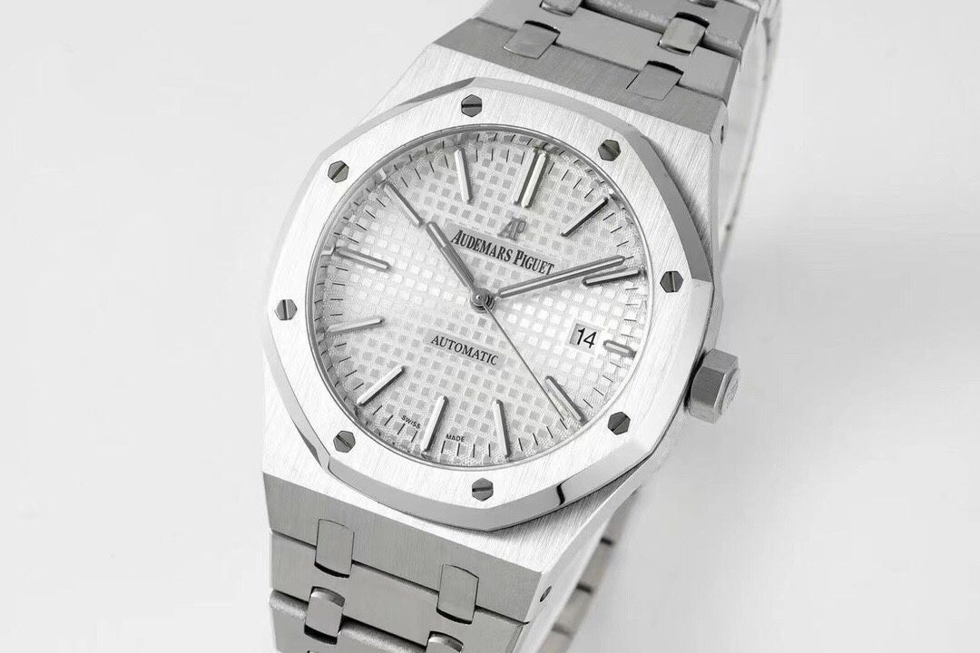 AUDEMARS PIGUET Royal Oak 41mm AU0117 AUDEMARS PIGUET Royal Oak 41mm AU0117