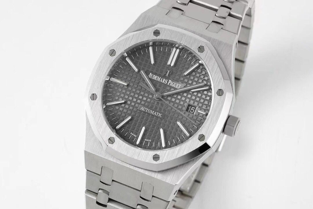 AUDEMARS PIGUET Royal Oak 41mm AU0118 AUDEMARS PIGUET Royal Oak 41mm AU0118