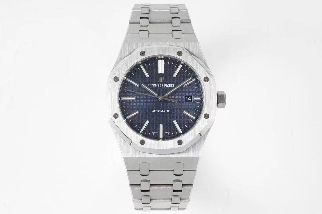 AUDEMARS    PIGUET Royal  Oak 41mm  AU0119