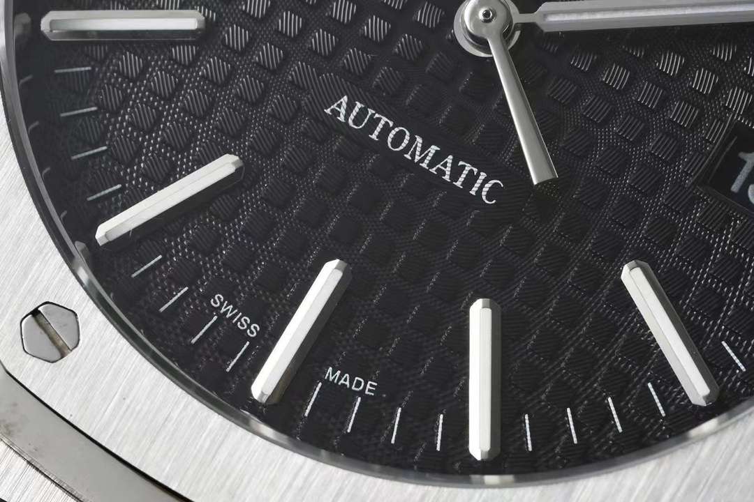 AUDEMARS PIGUET Royal Oak 41mm AU0120 AUDEMARS PIGUET Royal Oak 41mm AU0120