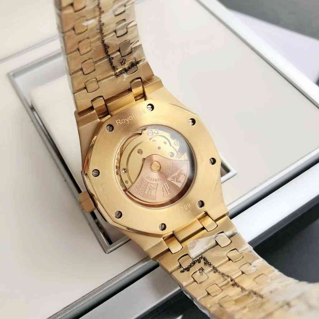 AUDEMARS   PIGUET Royal Oak 41mm AU0134