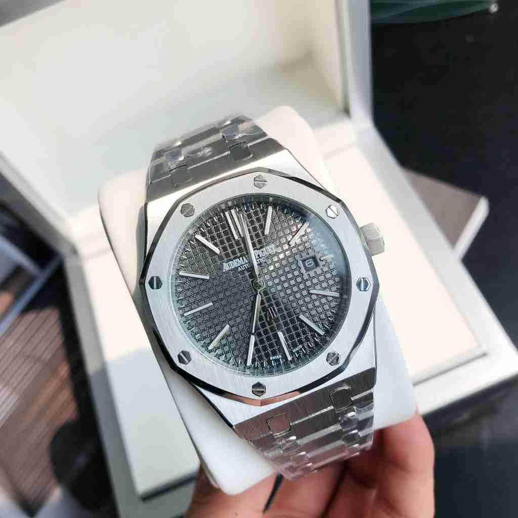 AUDEMARS   PIGUET Royal Oak 41mm AU0135