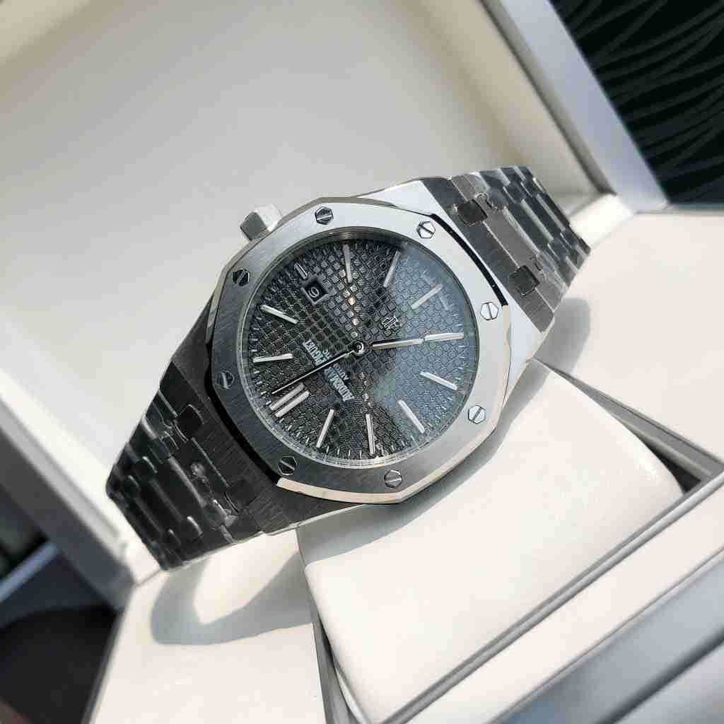 AUDEMARS   PIGUET Royal Oak 41mm AU0135