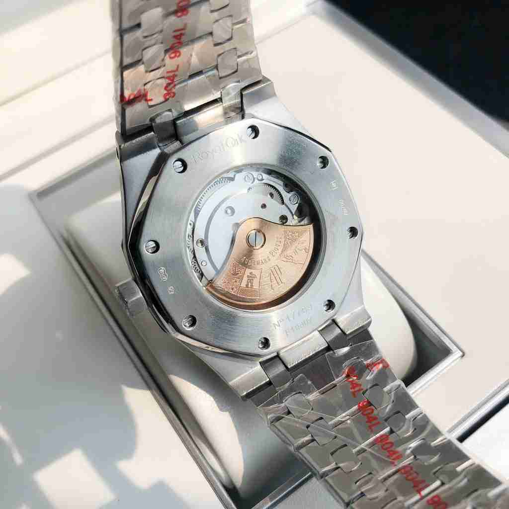 AUDEMARS   PIGUET Royal Oak 41mm AU0135