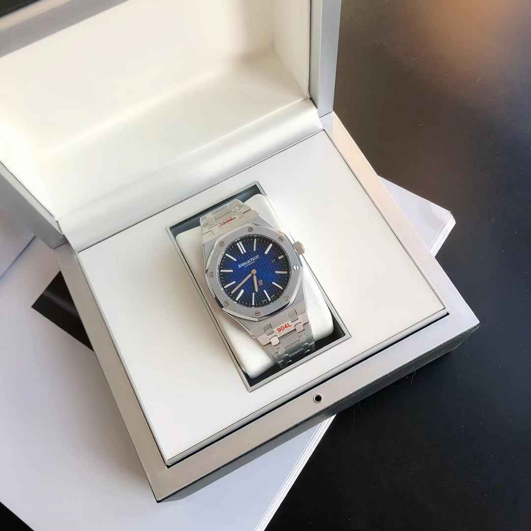 AUDEMARS   PIGUET Royal Oak 41mm AU0137