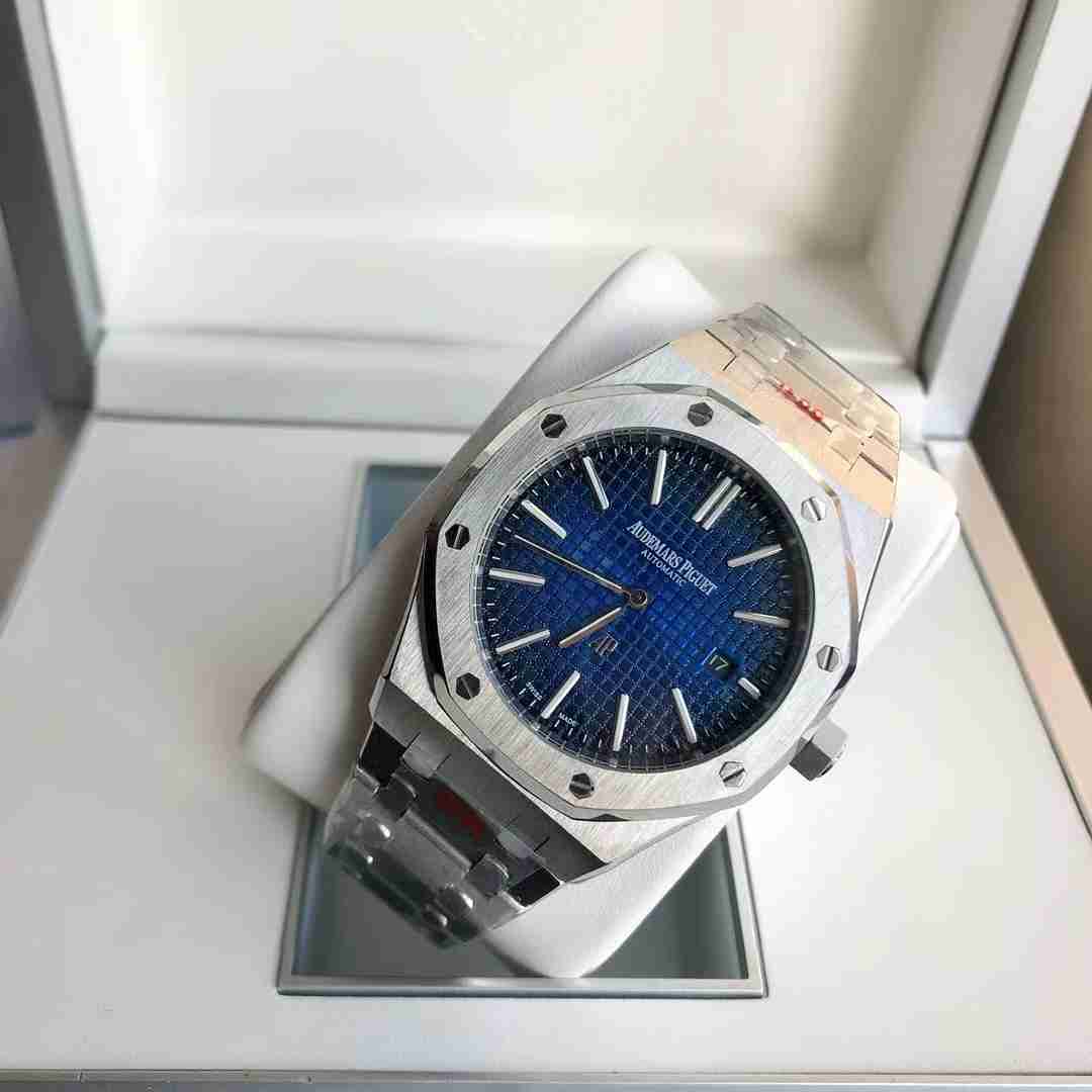 AUDEMARS   PIGUET Royal Oak 41mm AU0137