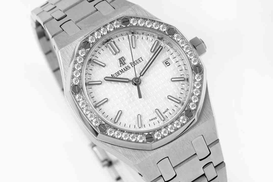 AUDEMARS  PIGUET Royal Oak 34mm  AU0138
