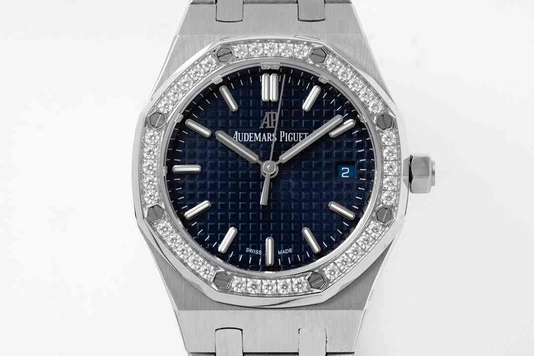 AUDEMARS  PIGUET Royal Oak 34mm  AU0139