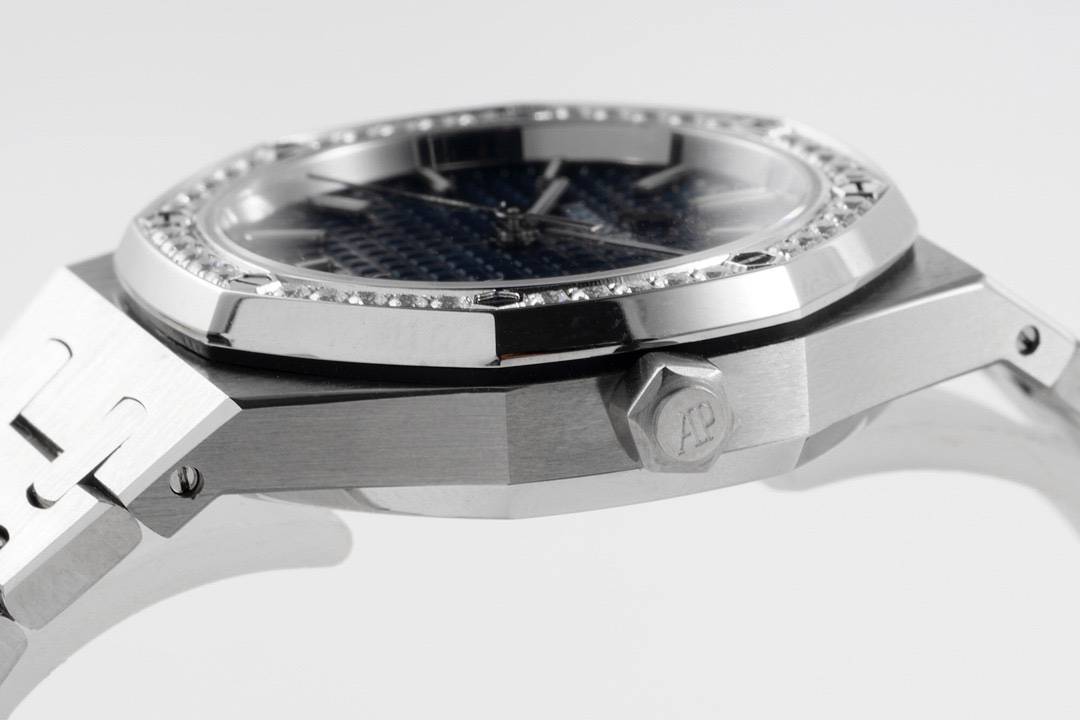 AUDEMARS  PIGUET Royal Oak 34mm  AU0139