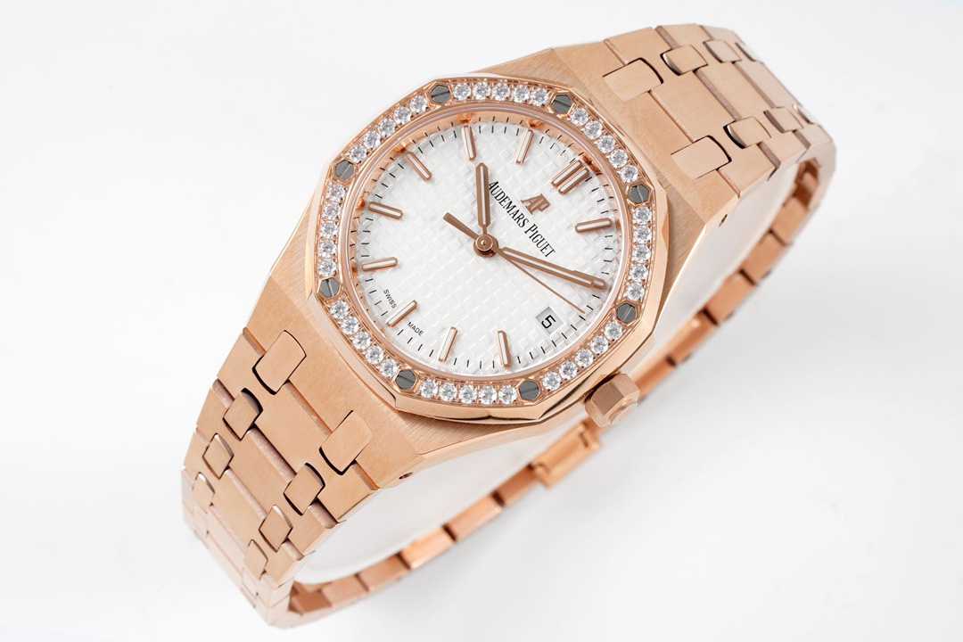 AUDEMARS  PIGUET Royal Oak 34mm  AU0140