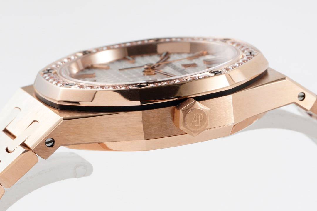 AUDEMARS  PIGUET Royal Oak 34mm  AU0140