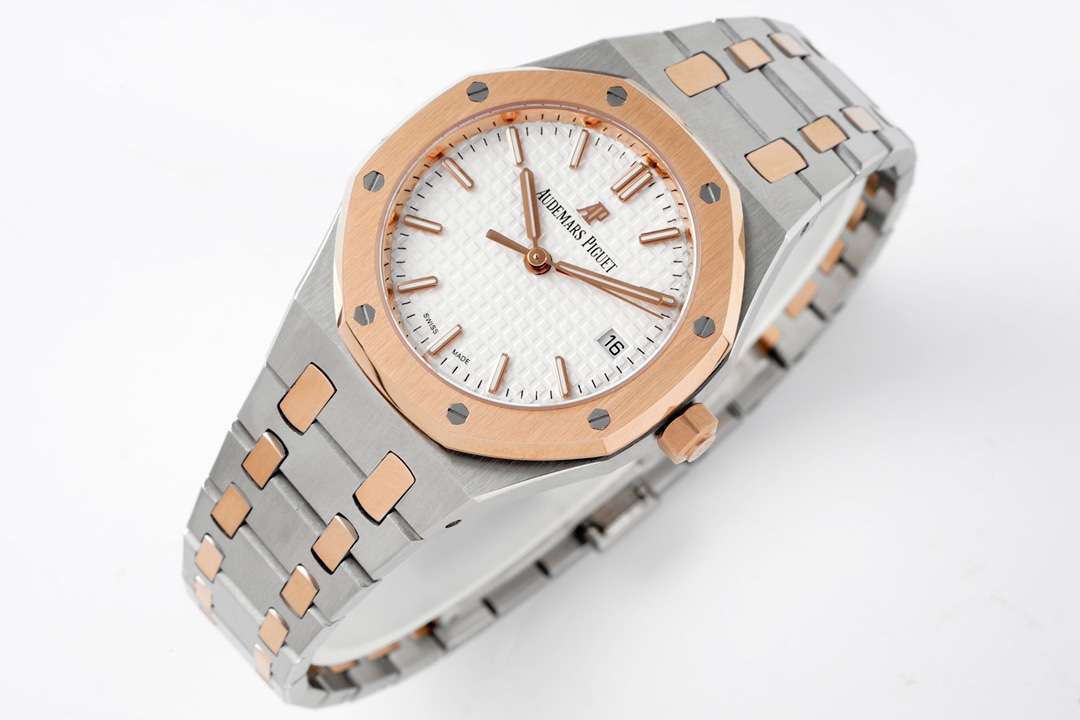 AUDEMARS  PIGUET Royal Oak 34mm  AU0141