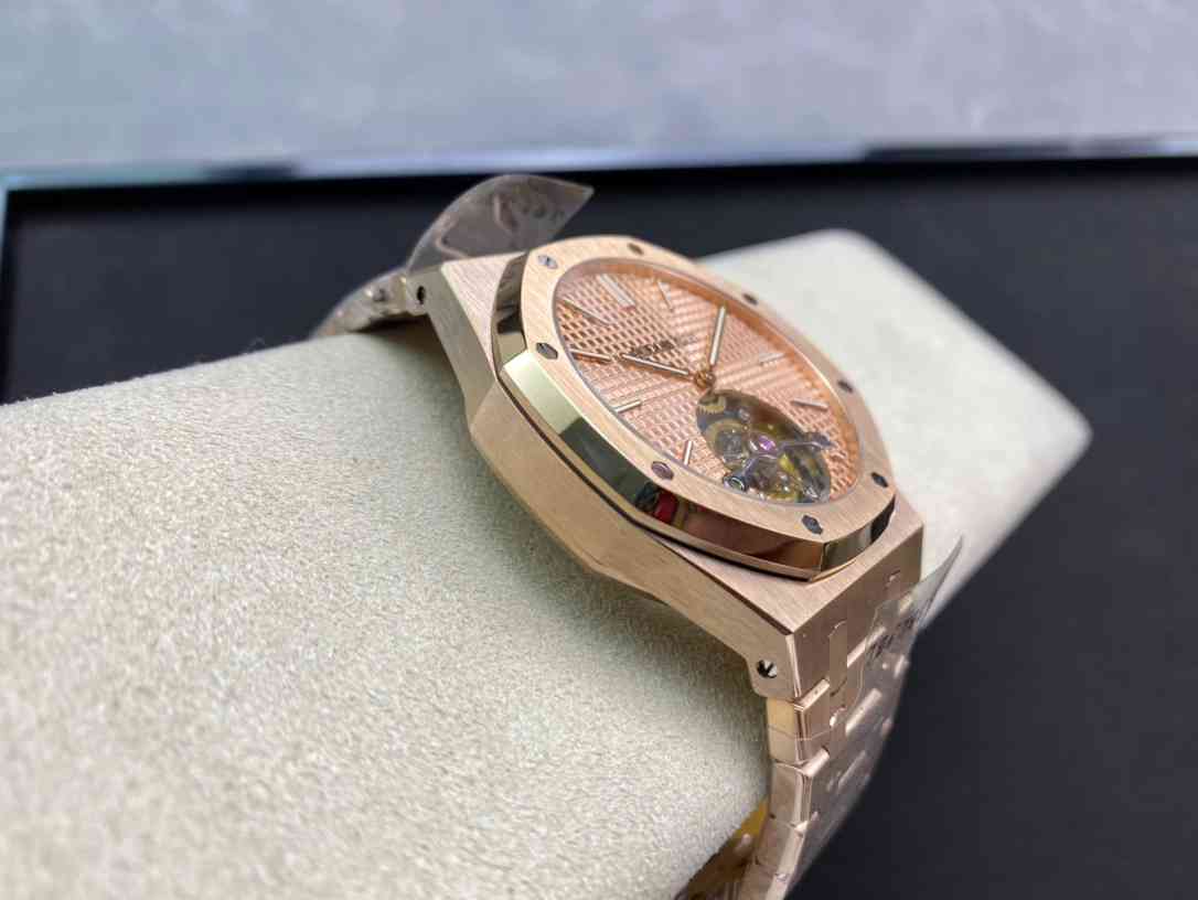 AUDEMARS  PIGUET Royal Oak  AU0158